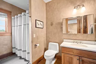 7541 S Cambridge Dr, Franklin, WI 53132 - Photo 24