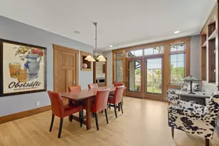 7541 S Cambridge Dr, Franklin, WI 53132 - Photo 20