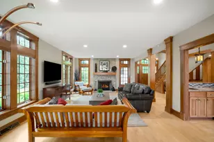 7541 S Cambridge Dr, Franklin, WI 53132 - Photo 12