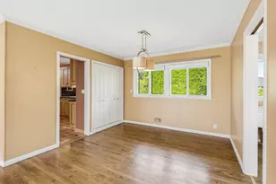 6757 N Santa Monica Blvd, Fox Point, WI 53217 - Photo 10