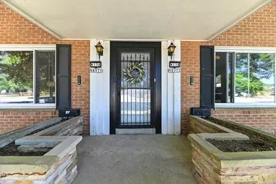 W158N8971  Charles Dr #8973, Menomonee Falls, WI 53051 - Photo 40