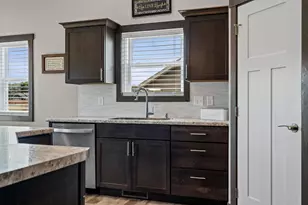 1944 Spakenburg Rd, Holmen, WI 54636 - Photo 12