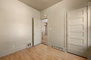 2167 N 39th St, Milwaukee, WI 53208 - Photo 14