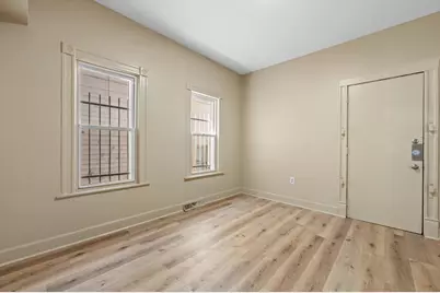 2167 N 39th St #2169, Milwaukee, WI 53208 - Photo 8