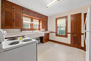206 Oak St, Slinger, WI 53086 - Photo 10