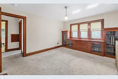 206  Oak St, Slinger, WI 53086 - Photo 6