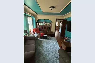 1645 S 65th St, West Allis, WI 53214 - Photo 10