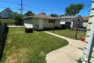 1645 S 65th St, West Allis, WI 53214 - Photo 4