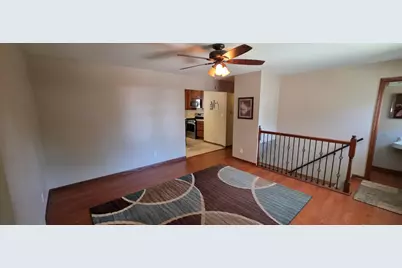 5611  Windward Dr, Racine, WI 53406 - Photo 12