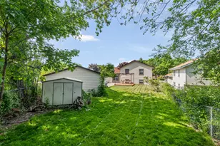 9611 W Darnel Ave, Milwaukee, WI 53224 - Photo 8
