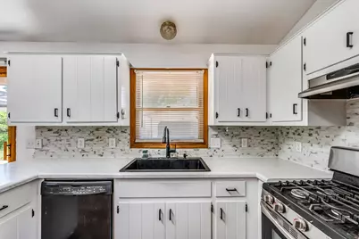 9611 W Darnel Ave, Milwaukee, WI 53224 - Photo 20