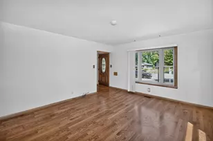 10111 W Cleveland Ave, West Allis, WI 53227 - Photo 34