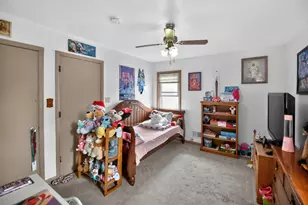 10111 W Cleveland Ave, West Allis, WI 53227 - Photo 26