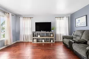 3813 N 81st St, Milwaukee, WI 53222 - Photo 2
