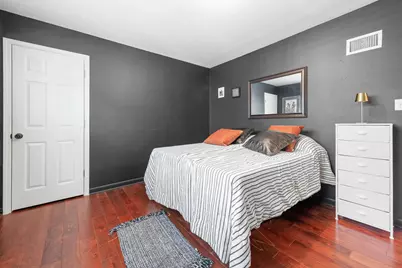 3813 N 81st St, Milwaukee, WI 53222 - Photo 8