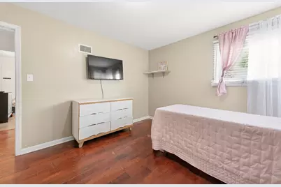 3813 N 81st St, Milwaukee, WI 53222 - Photo 12