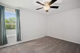 220 E Reservoir Ave, Milwaukee, WI 53212 - Photo 22