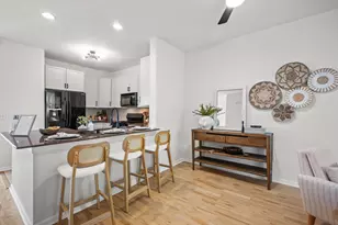 220 E Reservoir Ave, Milwaukee, WI 53212 - Photo 6