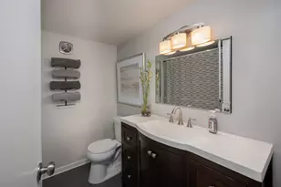 13350 W Bluemound Rd, Elm Grove, WI 53122 - Photo 18