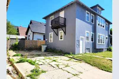 2701 N 37th St #2703, Milwaukee, WI 53210 - Photo 18