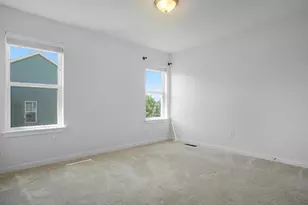 625 Mary Way, Slinger, WI 53086 - Photo 22