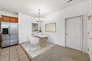8614 S Stratford Rd, Oak Creek, WI 53154 - Photo 6