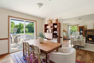 N7W29615 Thames Ct, Delafield, WI 53188 - Photo 6