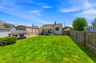 206 W 2nd St, Oconomowoc, WI 53066 - Photo 2