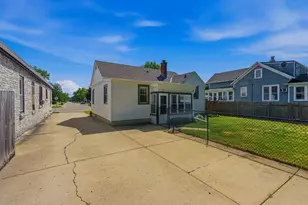 206 W 2nd St, Oconomowoc, WI 53066 - Photo 20