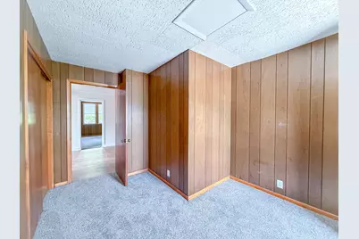 1454 S 75th St, West Allis, WI 53214 - Photo 12