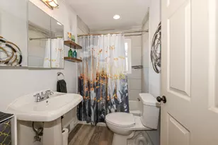 1304 N Grandview Blvd, Waukesha, WI 53188 - Photo 8