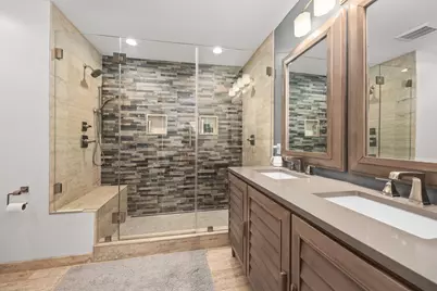 W195S8654  Plum Creek Blvd, Muskego, WI 53150 - Photo 10