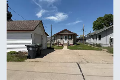 2253  14th St, La Crosse, WI 54601 - Photo 24
