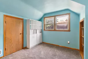 9415 W Arthur Ave, West Allis, WI 53227 - Photo 22