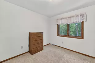 11503 W Layton Ave, Greenfield, WI 53228 - Photo 24