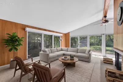 4435 N Glenway St, Wauwatosa, WI 53225 - Photo 2