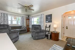 279 E Arndt St, Fond du Lac, WI 54935 - Photo 2