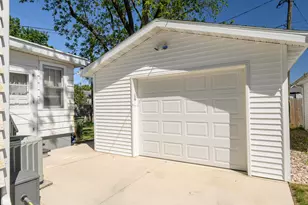 279 E Arndt St, Fond du Lac, WI 54935 - Photo 20