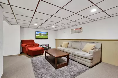 7527 S 73rd St, Franklin, WI 53132 - Photo 22