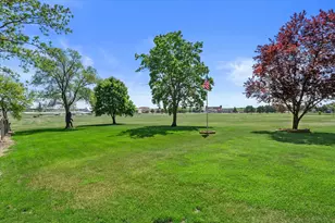 429 E Armour Ave, Milwaukee, WI 53207 - Photo 40