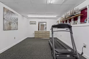 429 E Armour Ave, Milwaukee, WI 53207 - Photo 28