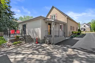 429 E Armour Ave, Milwaukee, WI 53207 - Photo 44