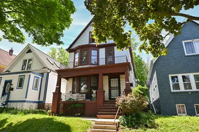 2747 N Bremen St #2747A, Milwaukee, WI 53212 - Photo 2