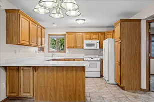 823 Windhill St, Onalaska, WI 54650 - Photo 12