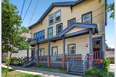 1623 E Webster Pl #1625, Milwaukee, WI 53211 - Photo 1