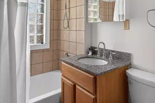 1623 E Webster Pl, Milwaukee, WI 53211 - Photo 24