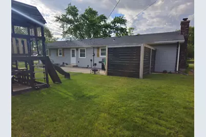 2260  Cobblestone Ln, Beloit, WI 53511 - Photo 14