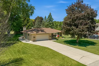 4455 N 143rd St, Brookfield, WI 53005 - Photo 32