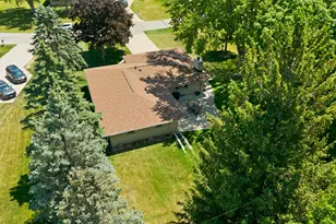 4455 N 143rd St, Brookfield, WI 53005 - Photo 38