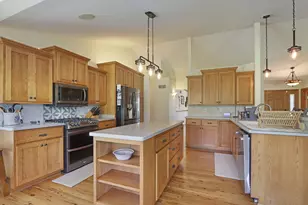 6724 Horseshoe Trail, Burlington, WI 53105 - Photo 10
